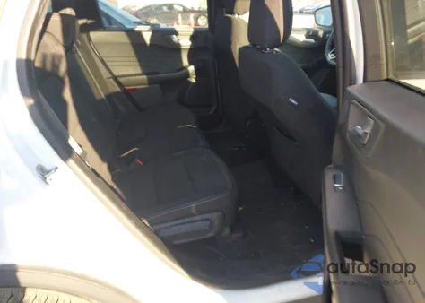 2024 Ford Escape Active z USA, uszkodzony, nr VIN 1FMCU9GN2RUA18556